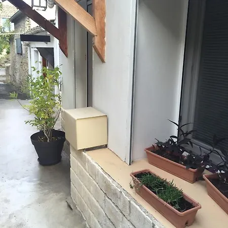 Holiday home Maison Le Plai-syl